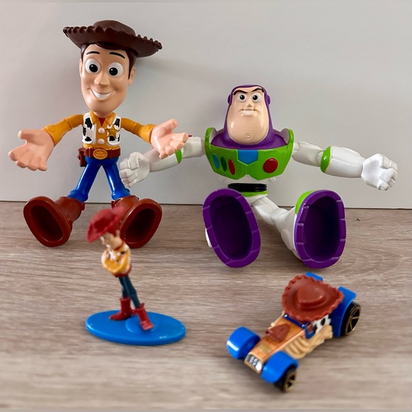 Toys Toy Story Flextreme Bendable Woody And Buzz Lightyear Figures